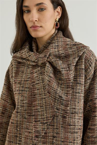 Atkı Detaylı Kendinden Desenli Tüvit Tunik