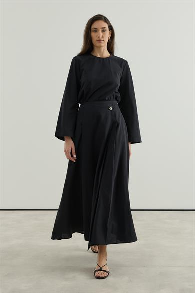 Asimetrik Kapamalı Pileli Etek bluz Keten Takım Siyah