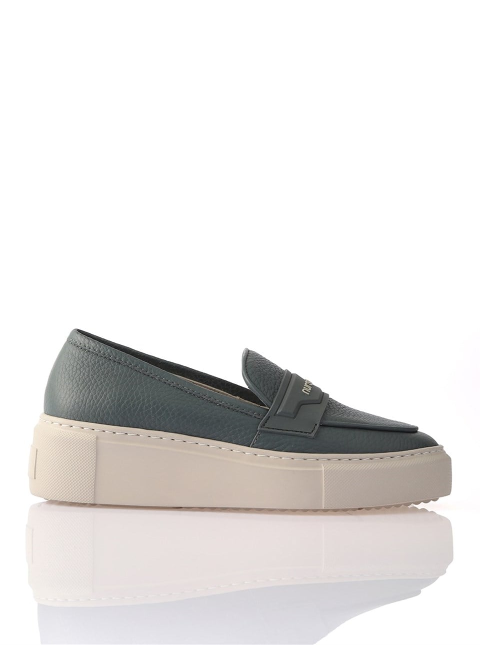 Loafer A68304 TOGO Gri