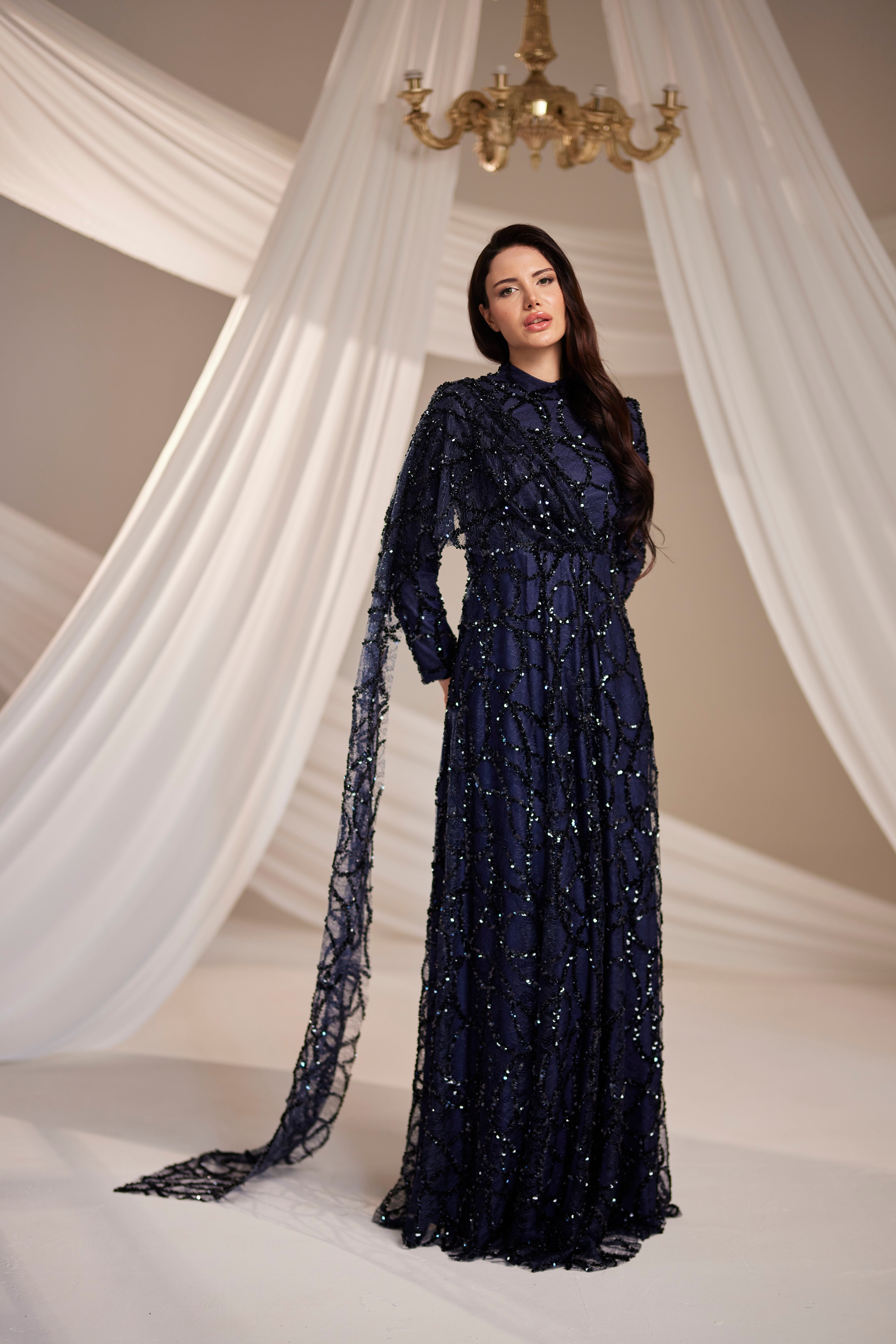 Azize Abiye Lacivert