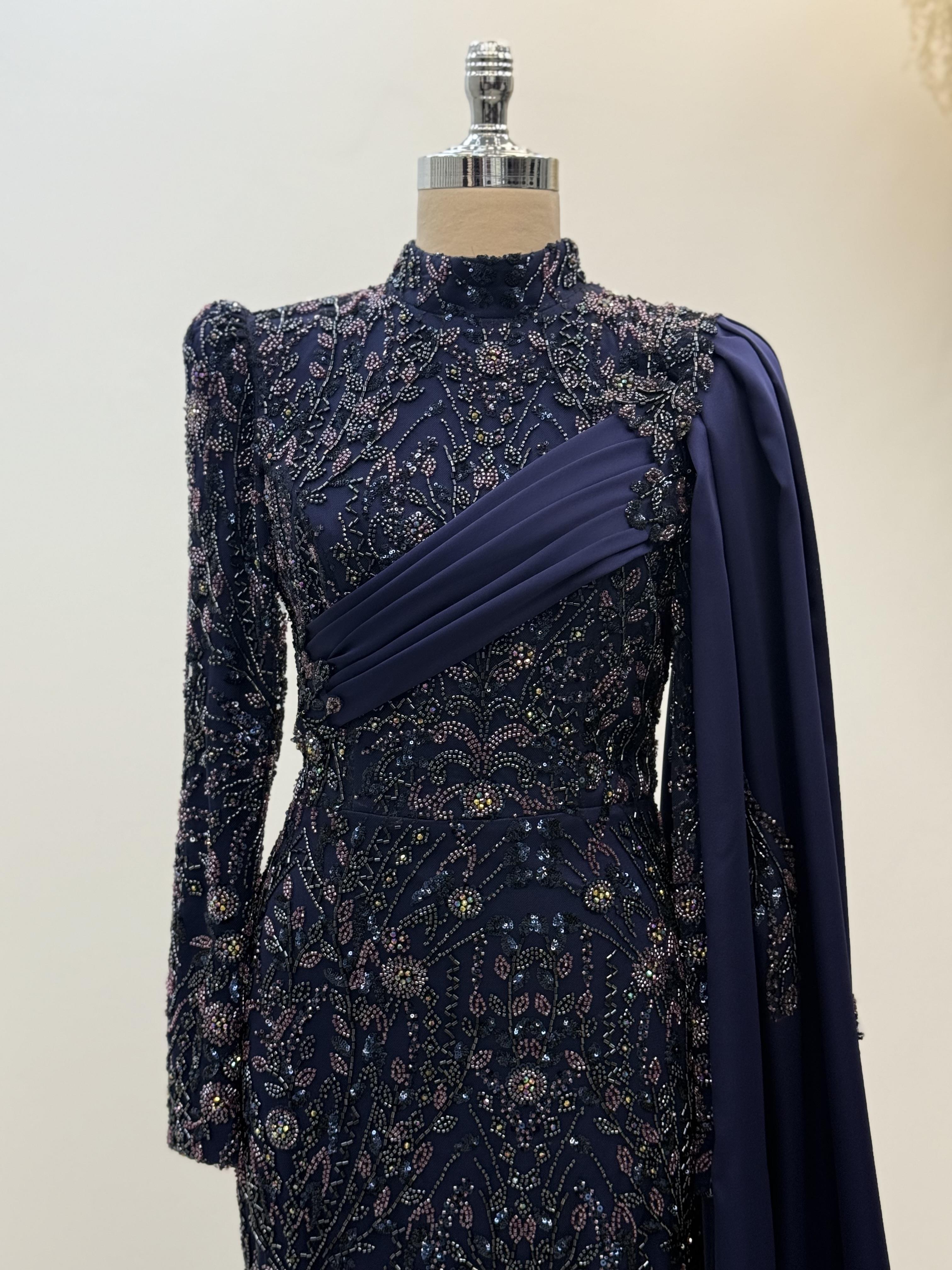 Berry Abiye Lacivert