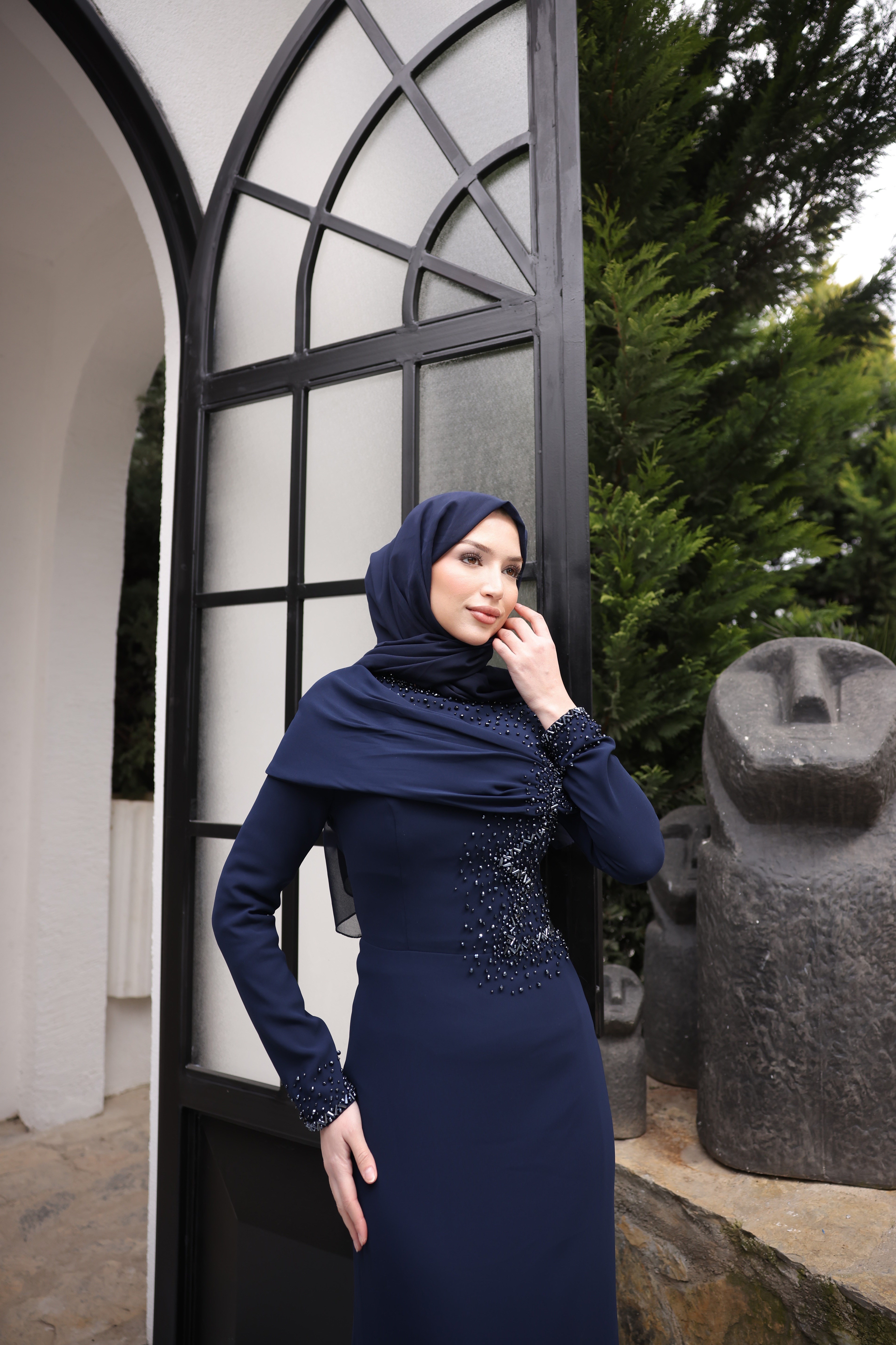 Ebru Abiye Lacivert