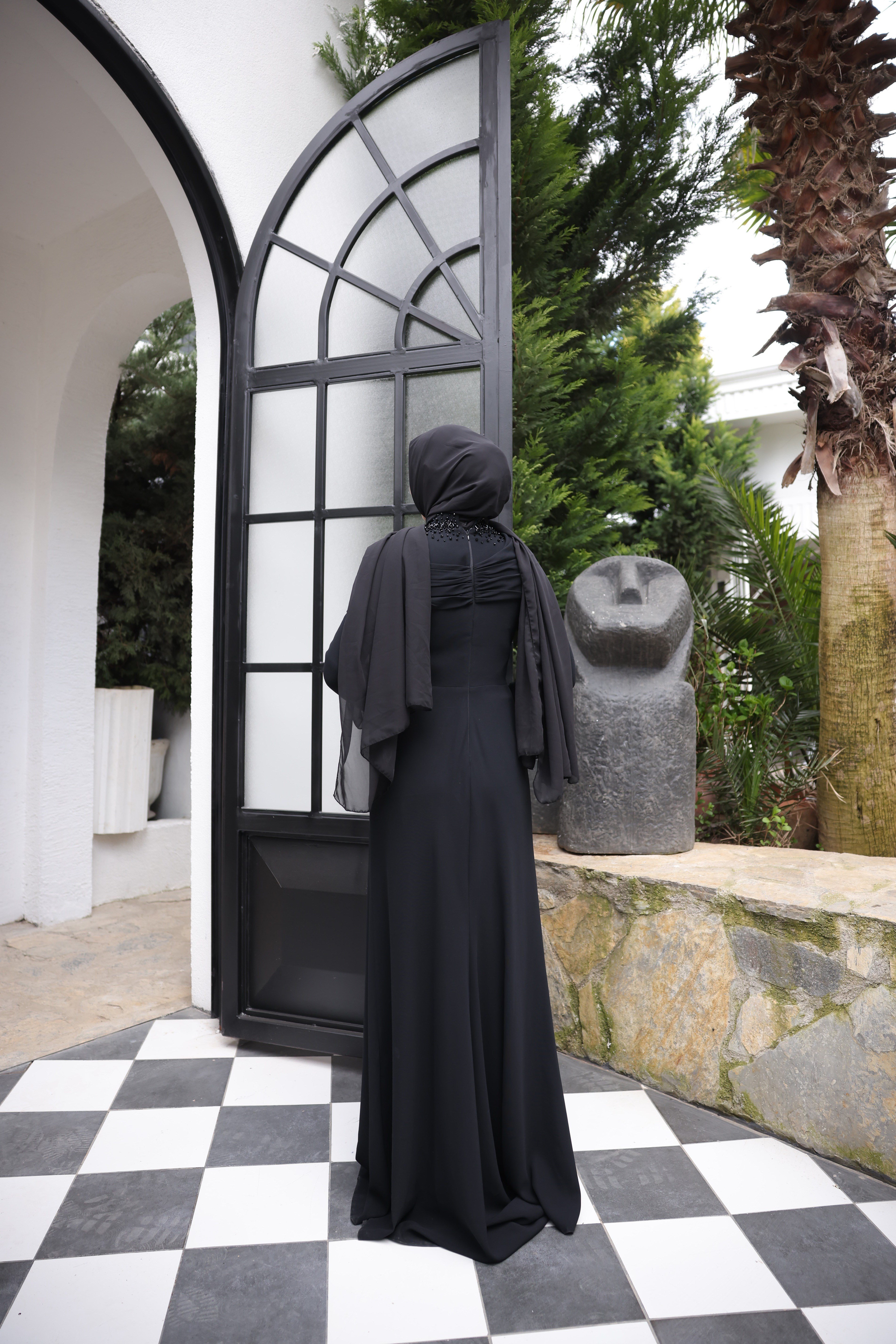 Ebru Abiye Siyah