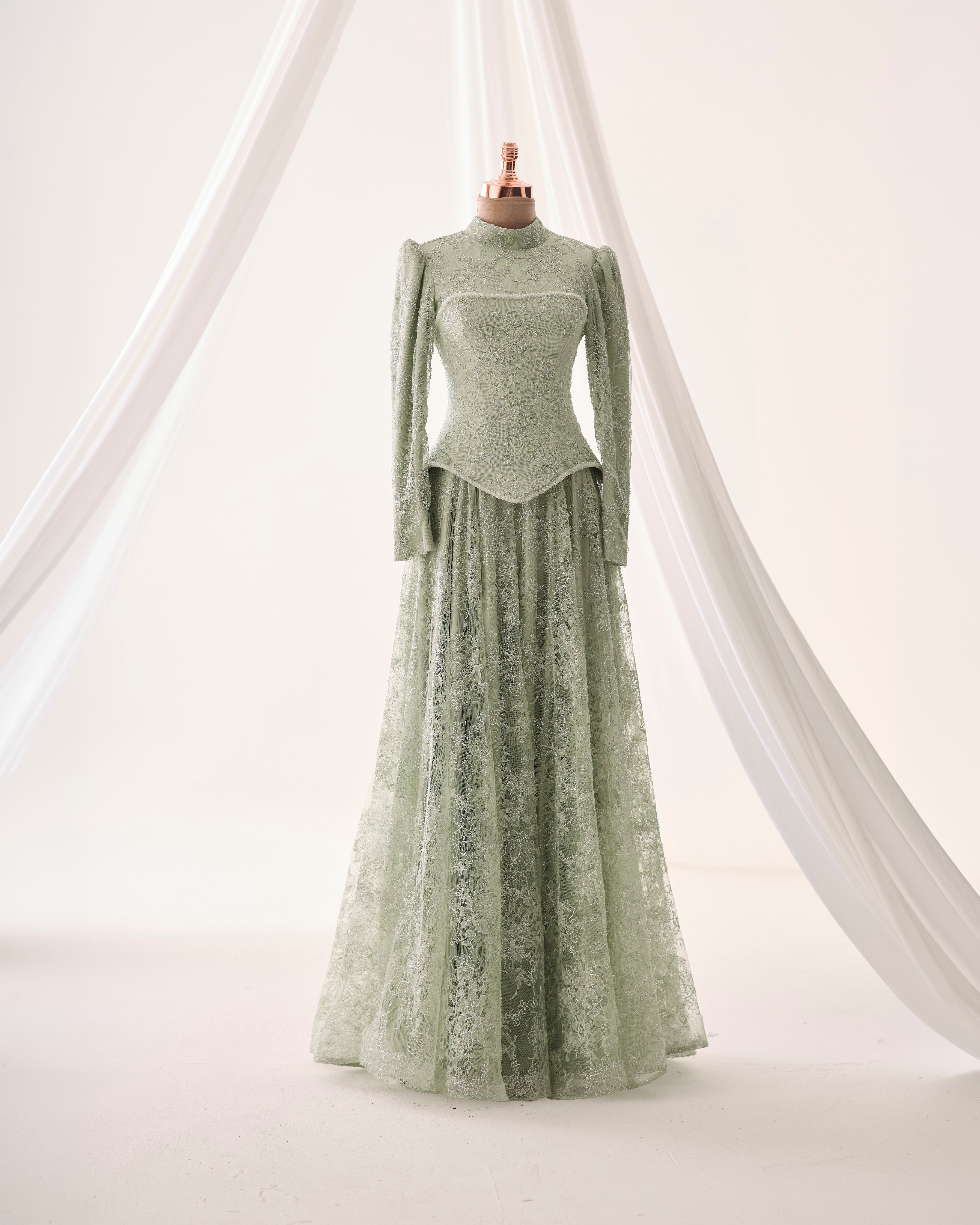 Eliza Abiye Mint 