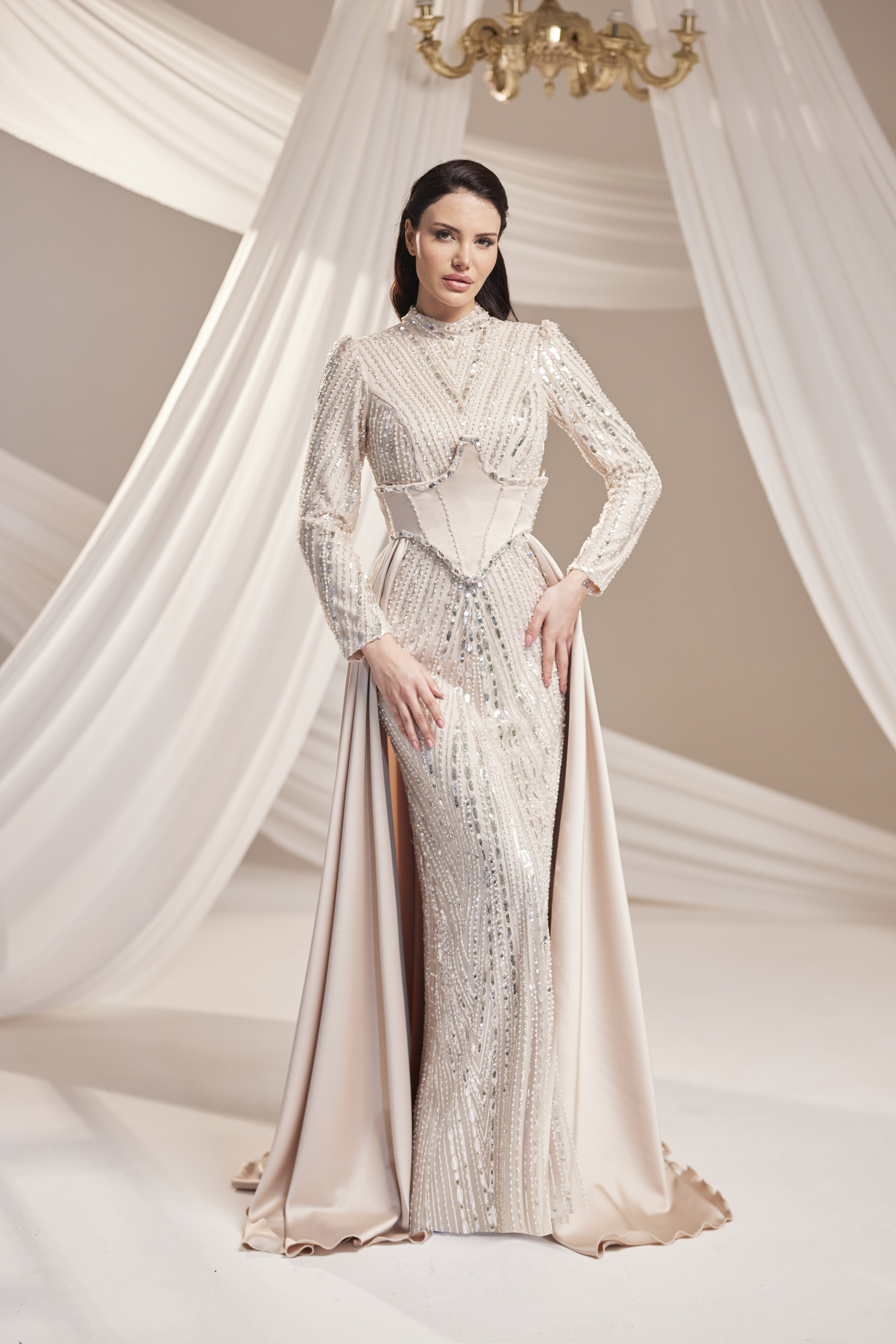 Royal Abiye Bej