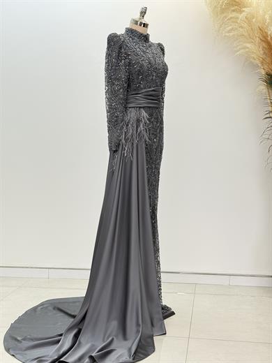 Alessa Abiye Antrasit