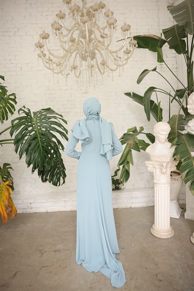 Cloepatra Abiye Mint