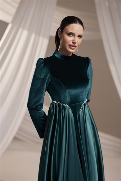 Kadife Abiye Zümrüt