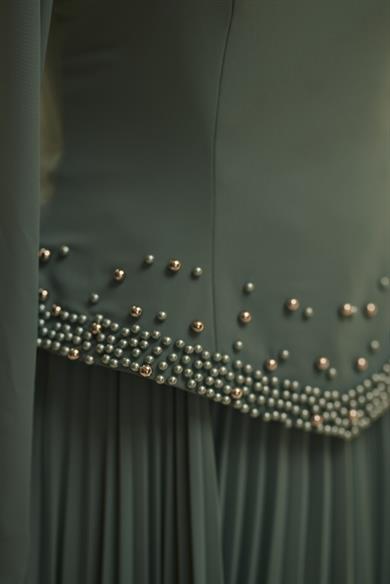 Laura Abiye Çağla Yeşili