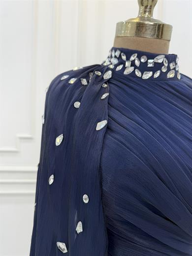 Mabel Abiye Lacivert