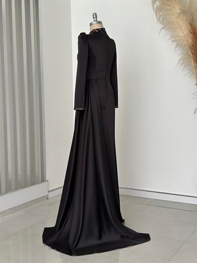 Regina Abiye Siyah-Gold