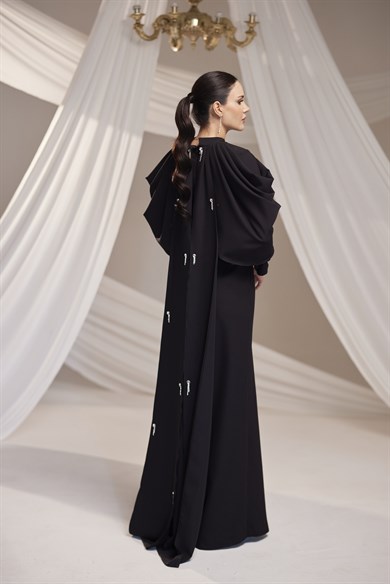 Zahra Abiye Siyah