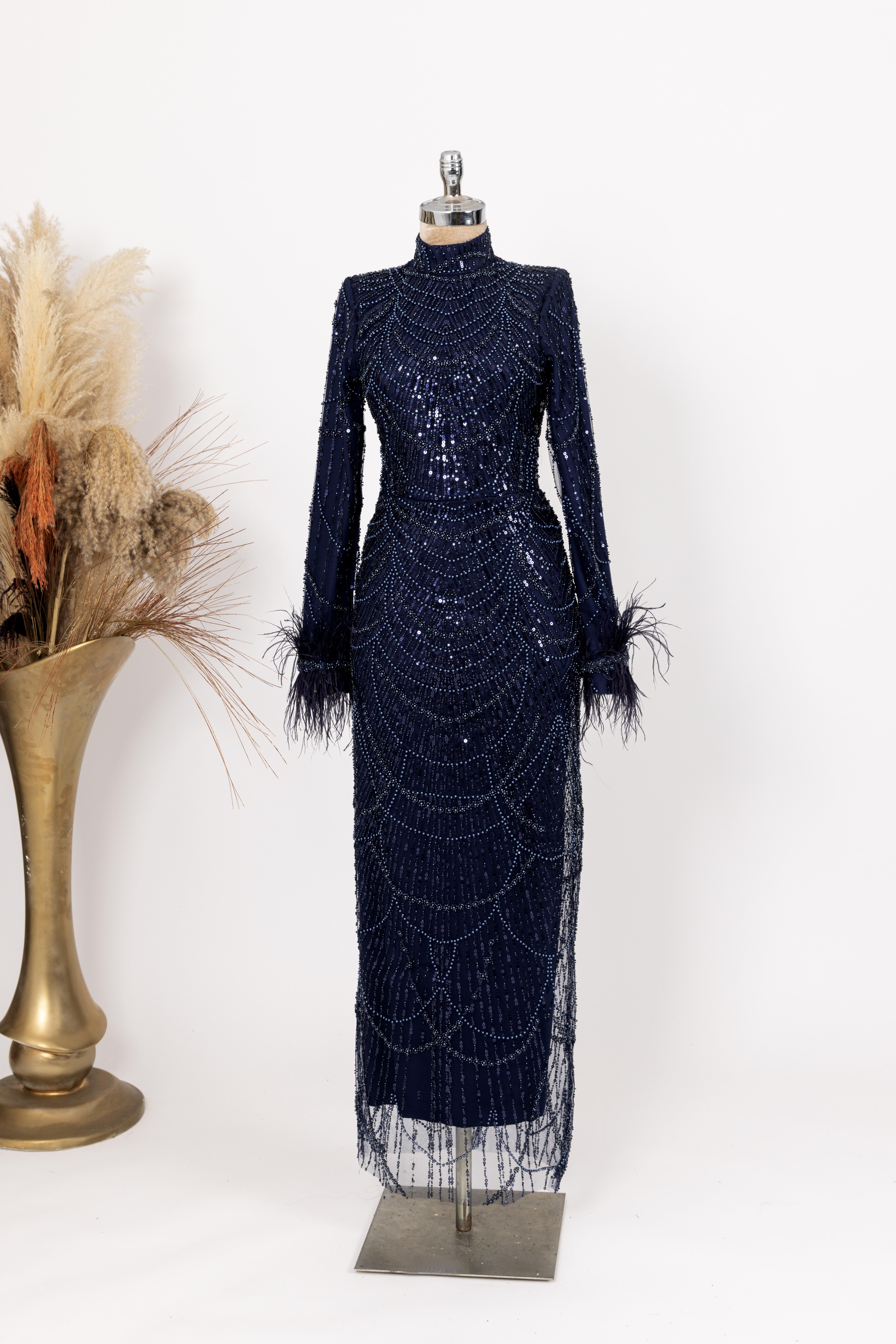 Beren Abiye Lacivert