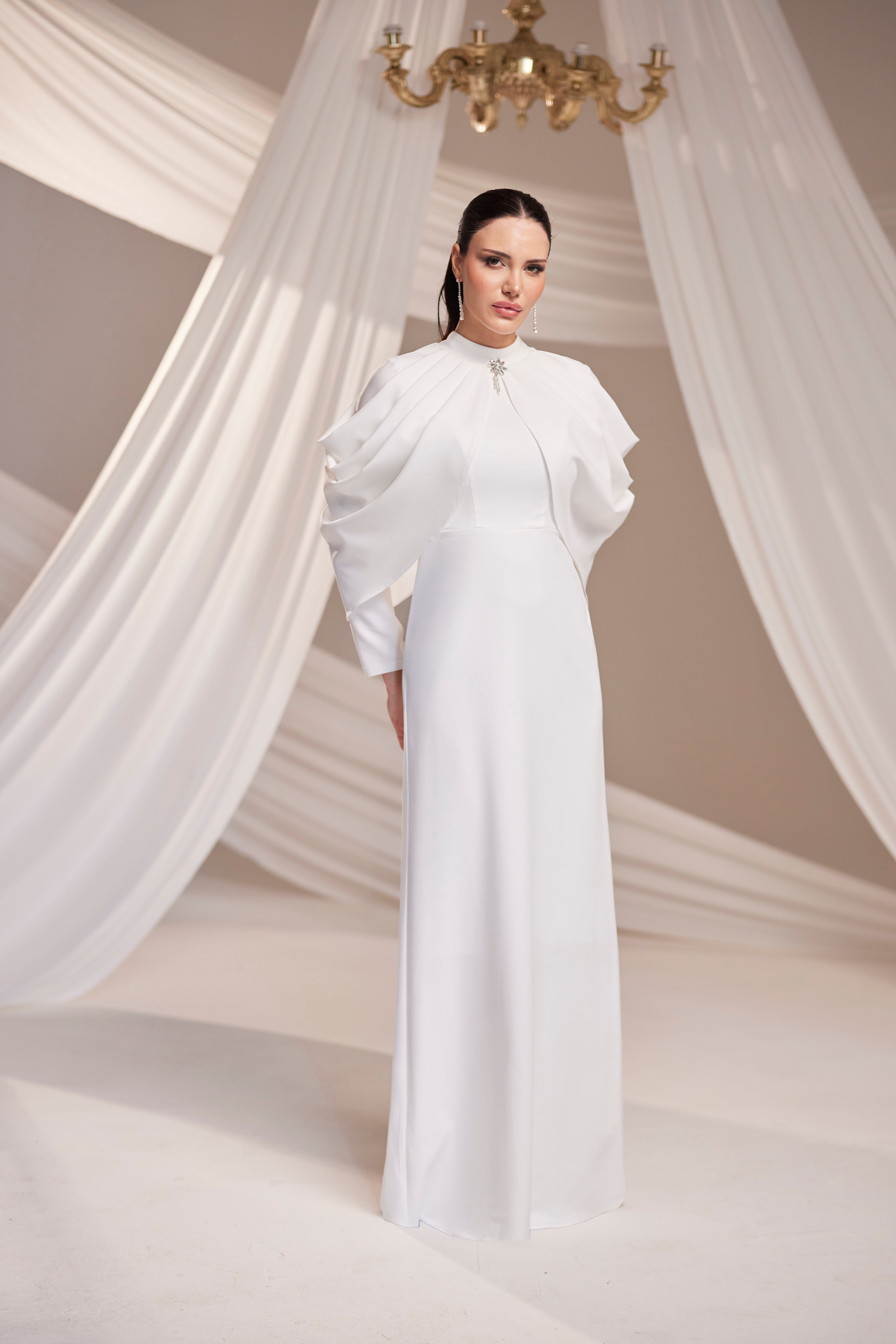 Zahra Abiye Beyaz