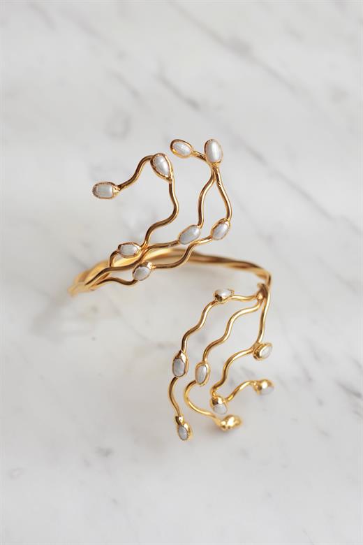 Pearl Bloom Cuff