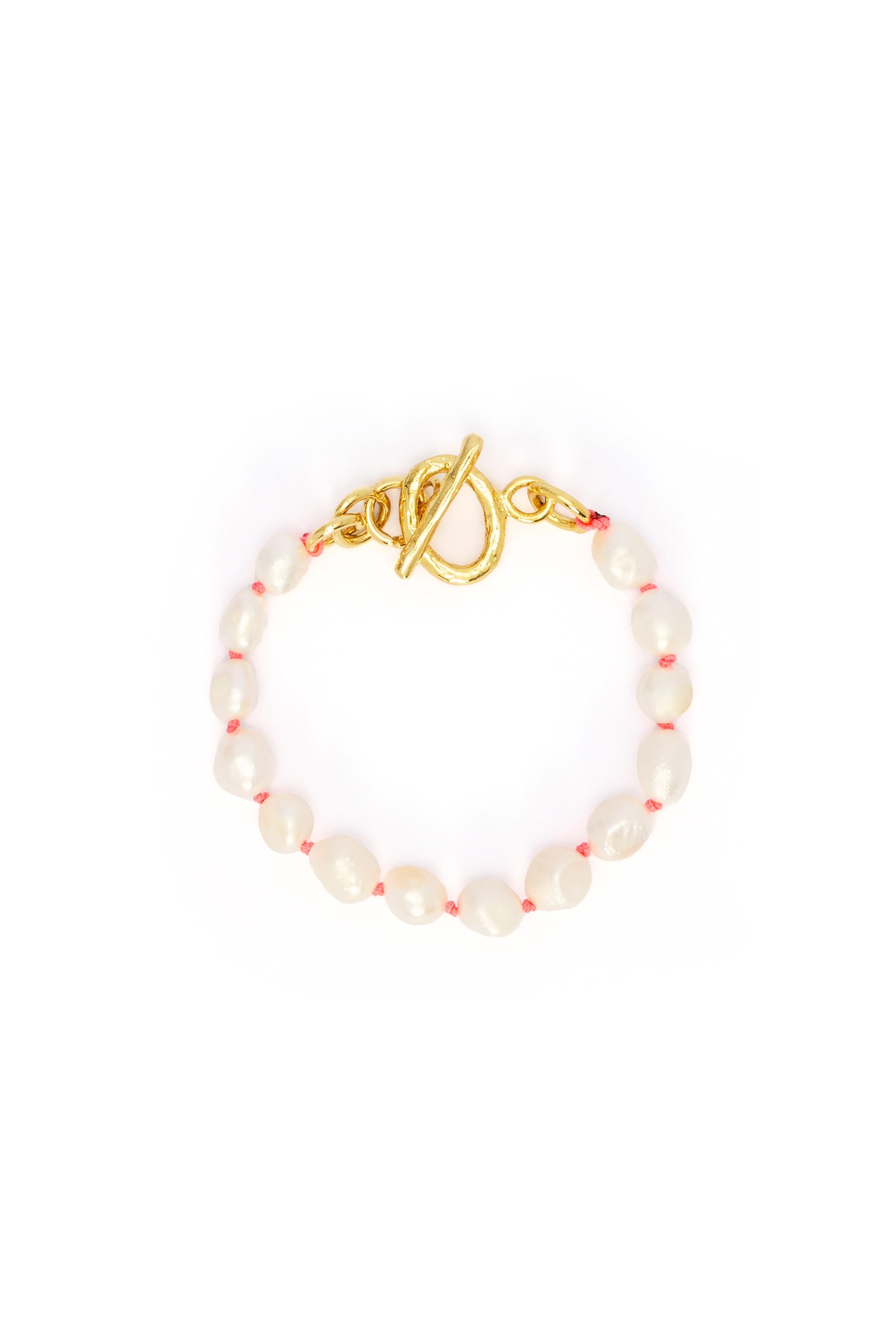Amour Drop Pink Bracelet