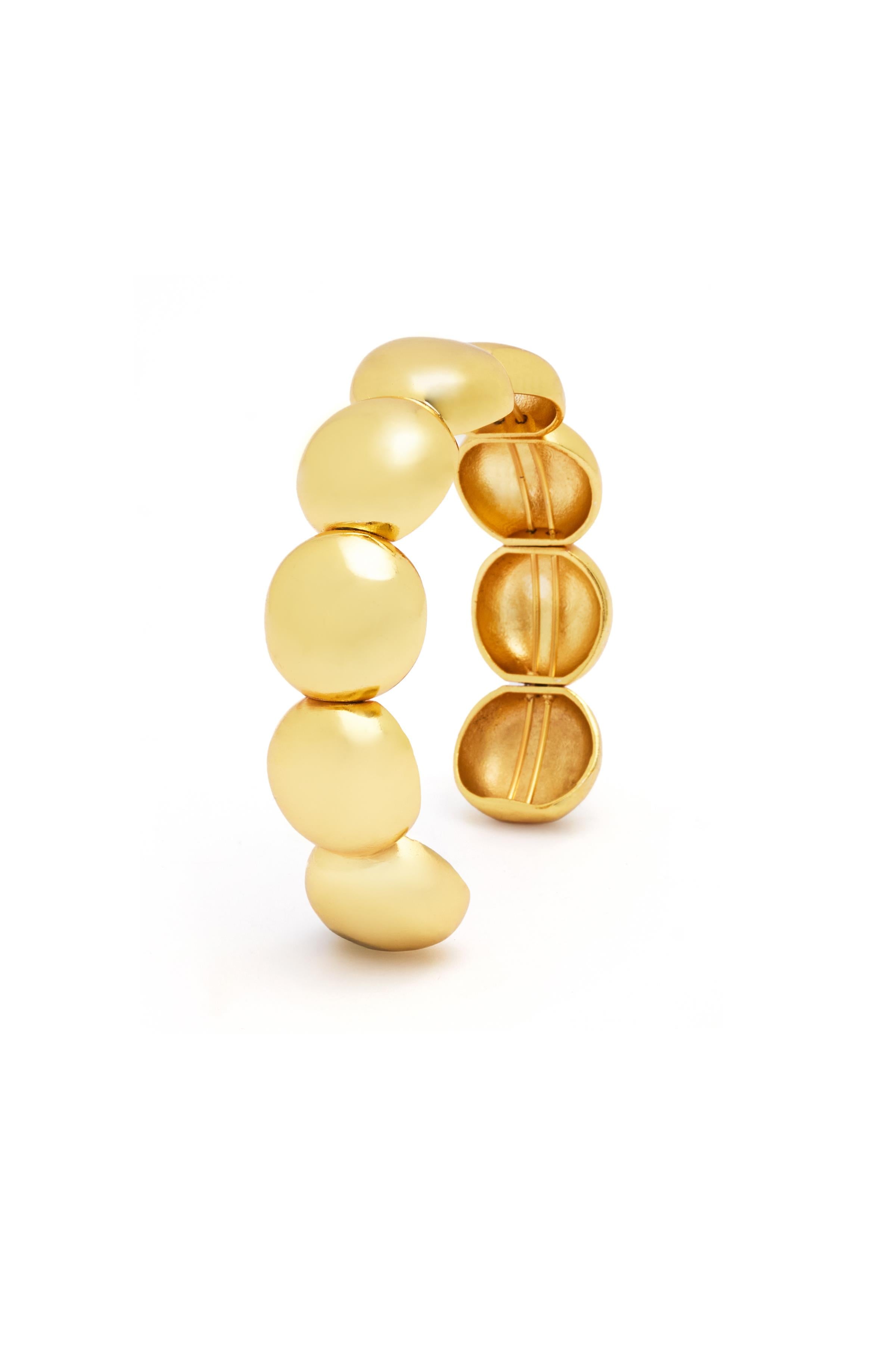 Eos Cuﬀ Bracelet