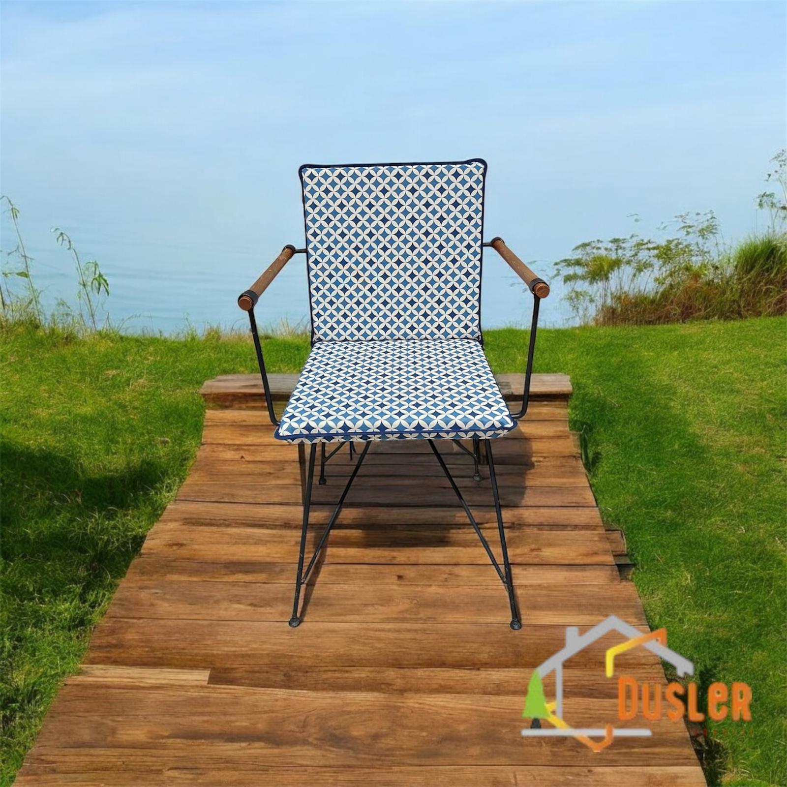 40*80 Duck Kumaş Mavi Geometrik Desenli 4 Cm lik Sırtlı Sandalye Minderi