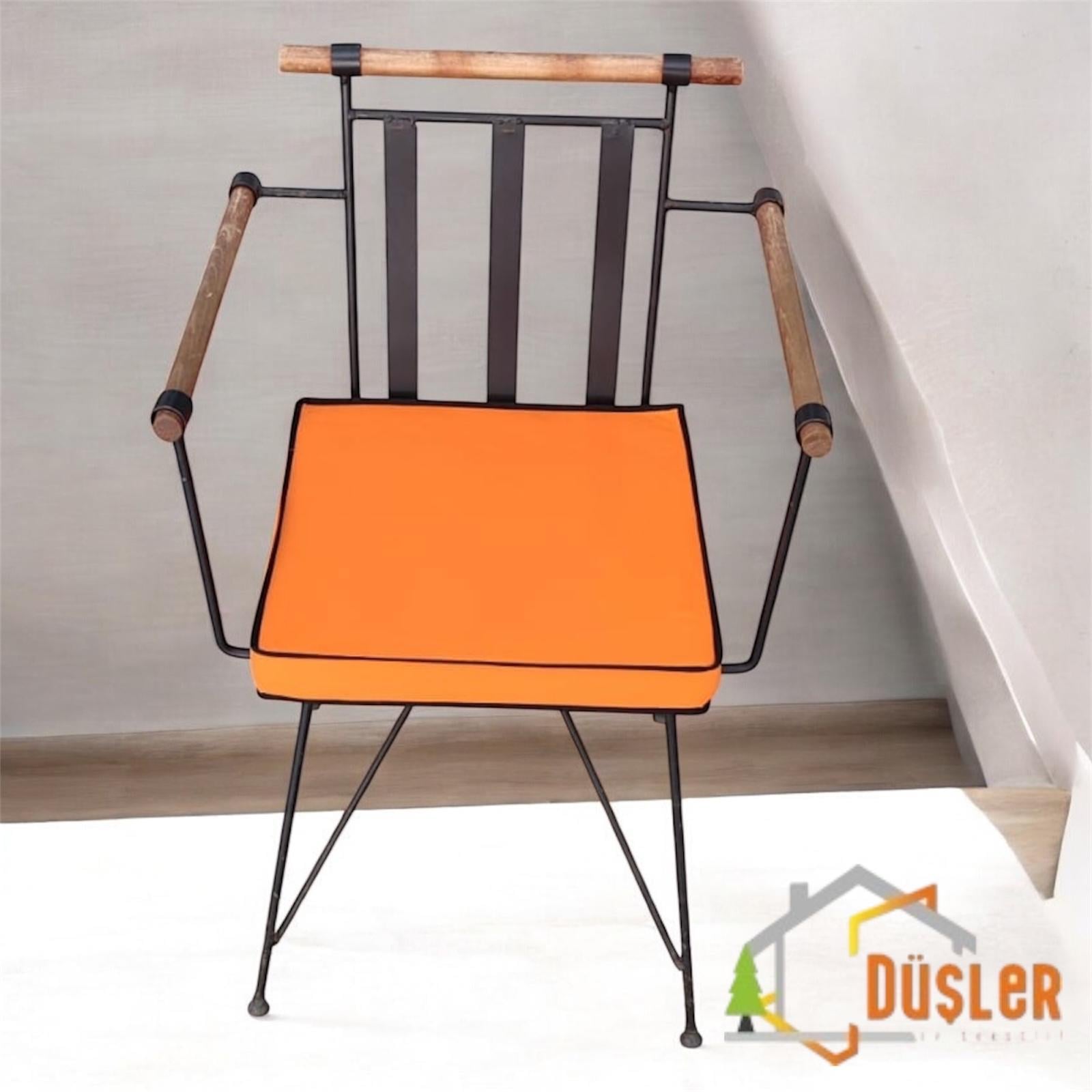 40x40 Turuncu Su ve Leke İtici Fermuarlı Bağcıklı Siyah Biyeli Sandalye Minderi 5 cm