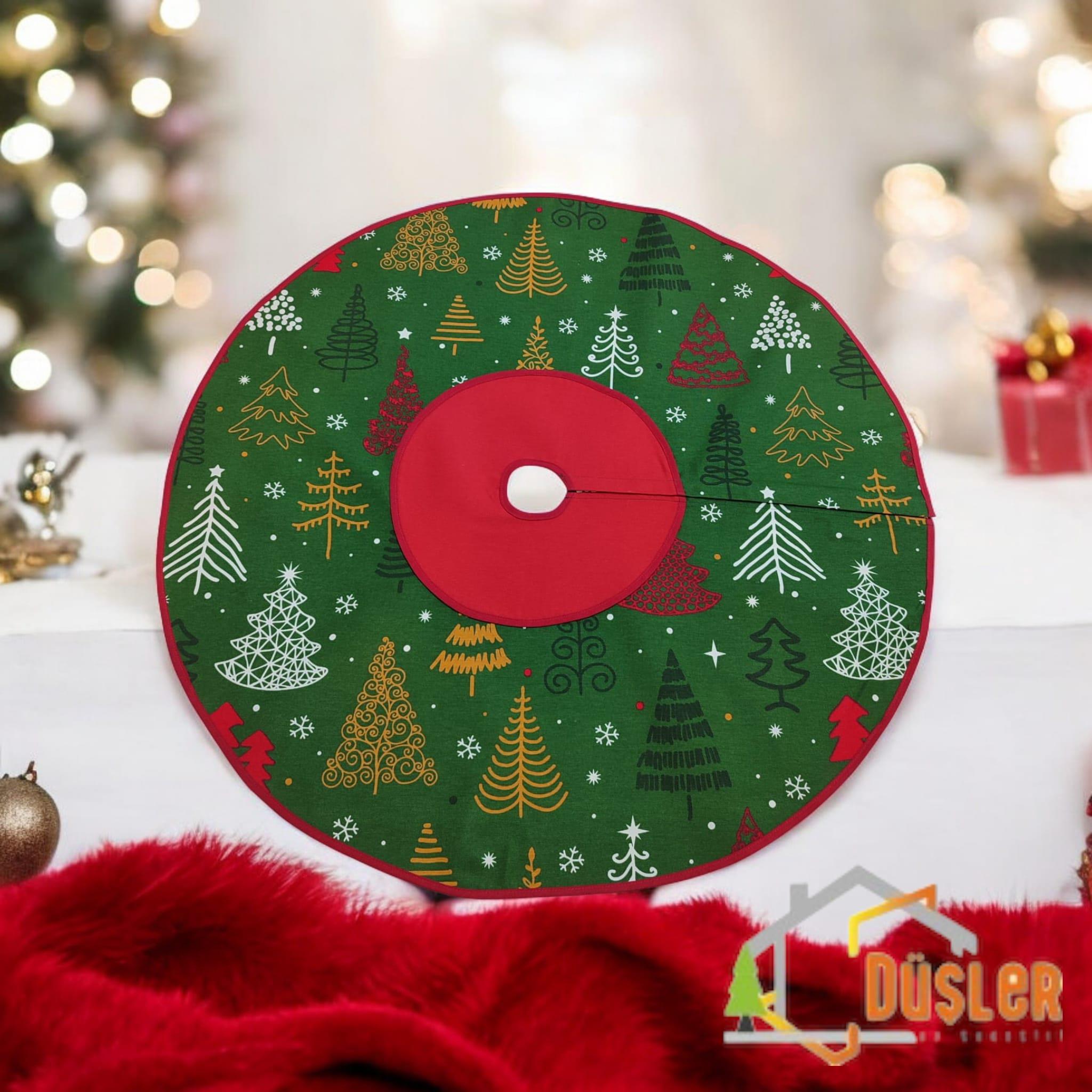 Yeşil Çam Ağacı Desenli Yılbaşı Ayak Halısı, Yılbaşı Ağacı Altı Örtüsü, Yeniyıl Çam Ağacı Eteği Yıkanabilir Kırmızı Halka Cırtlı