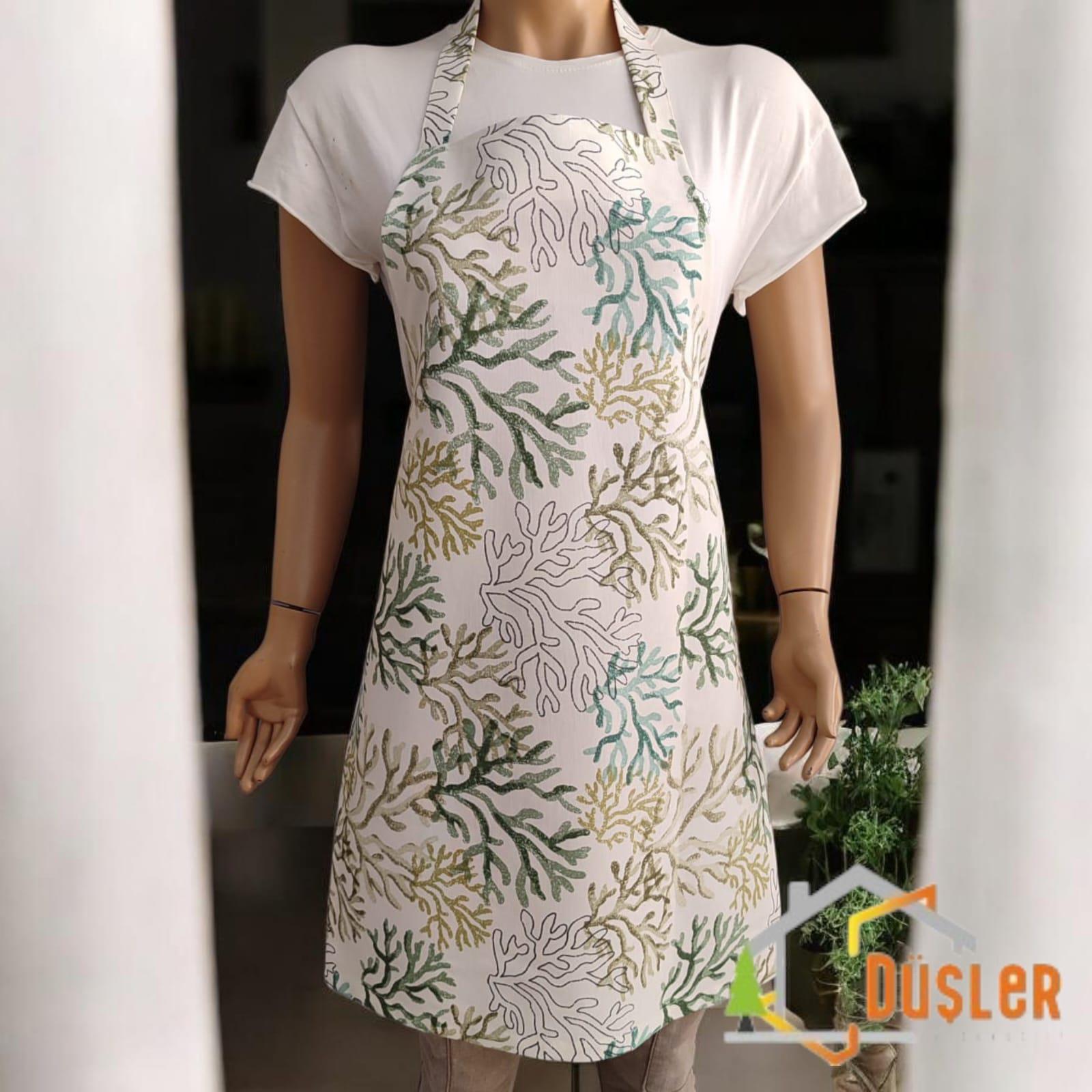 Yeşil Mercan Desenli Ayarlanabilir Duck Kumaş Su ve Leke İtici Özelliği Bulunan Şef Mutfak Önlüğü 