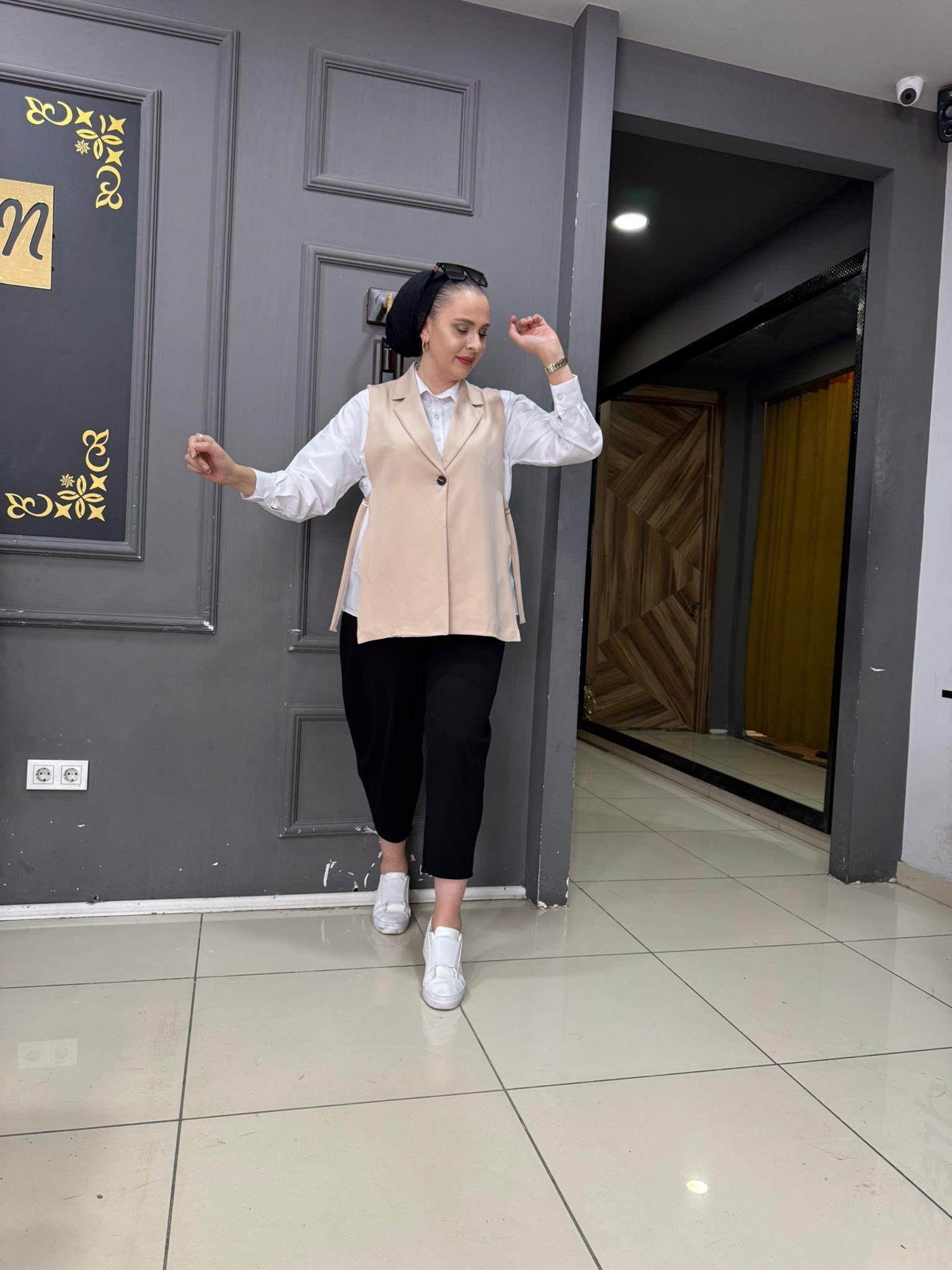 Bağlamalı Yelek Taş