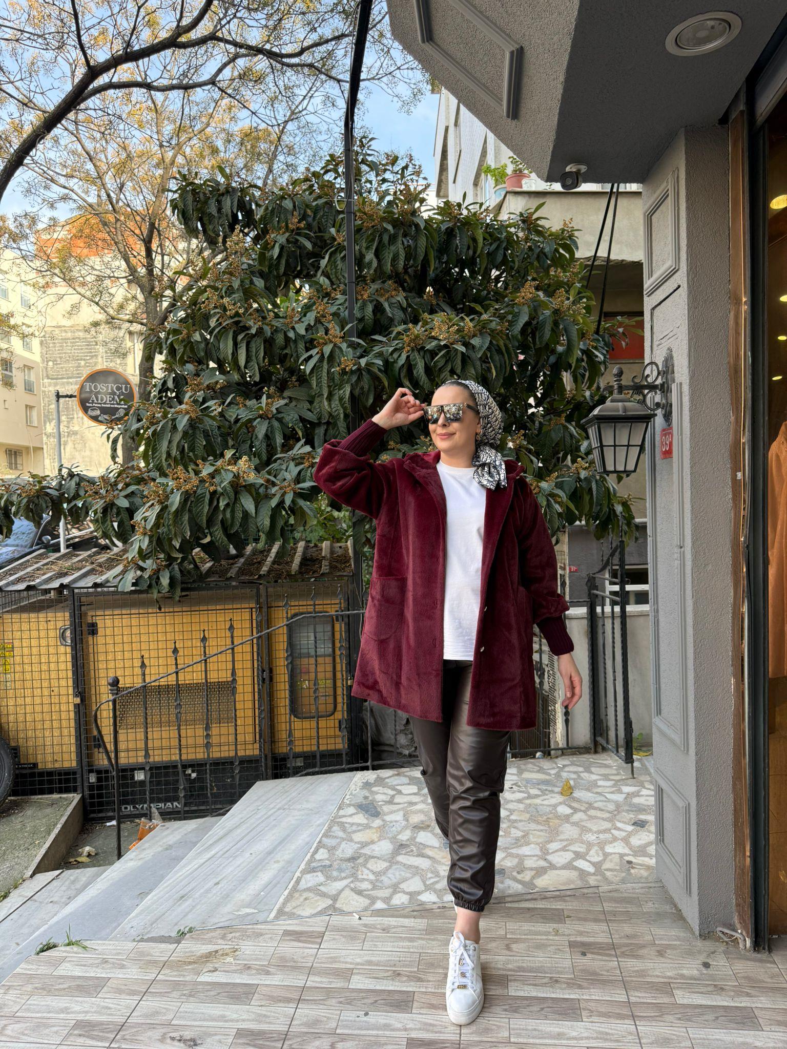 Kapişonlu Kürk Mont Bordo