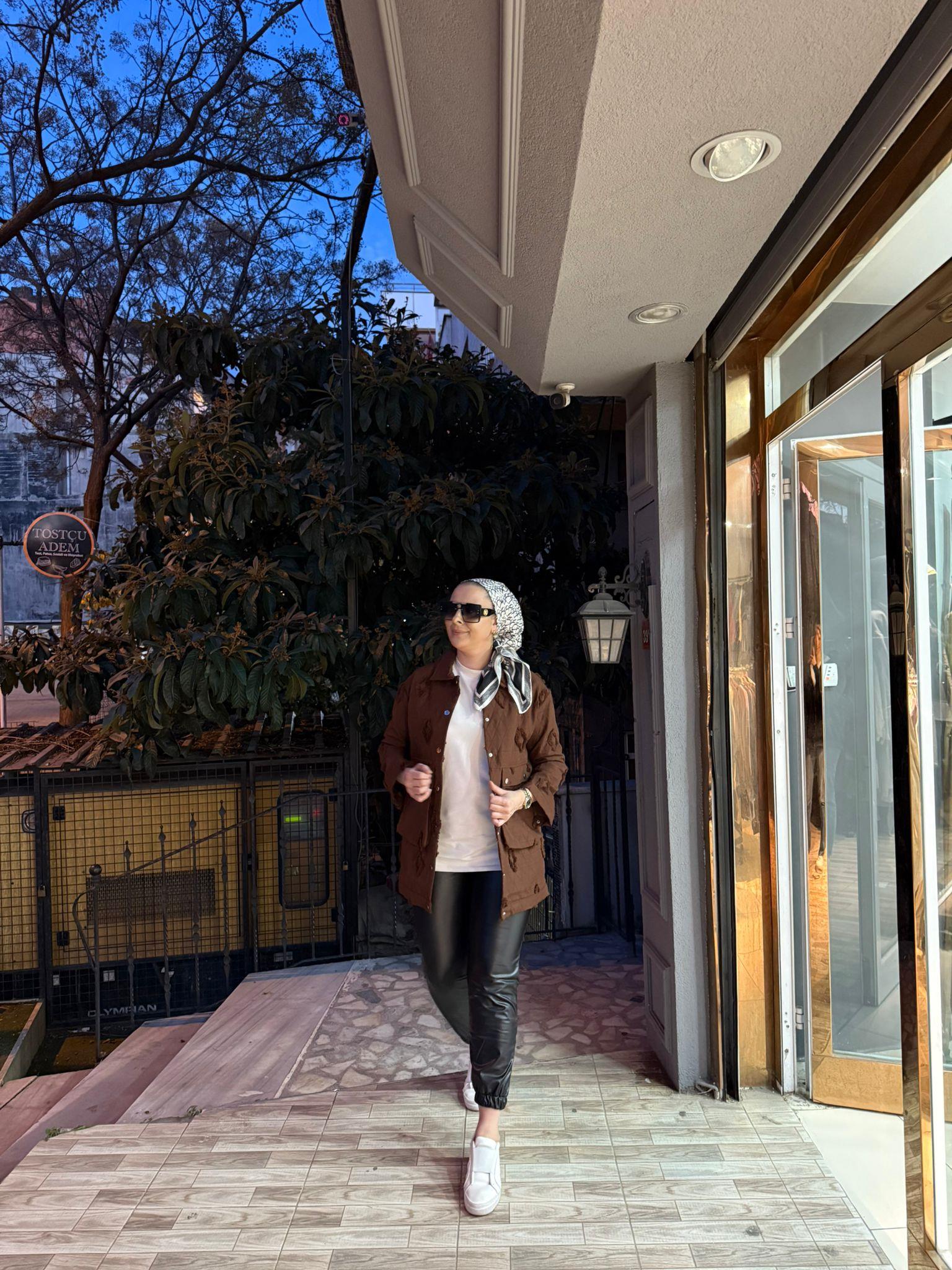 Kapitone Saçaklı Kap Kahverengi