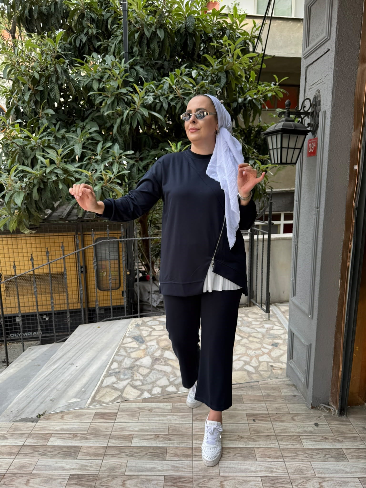 Ön Fermuarlı Takım Lacivert