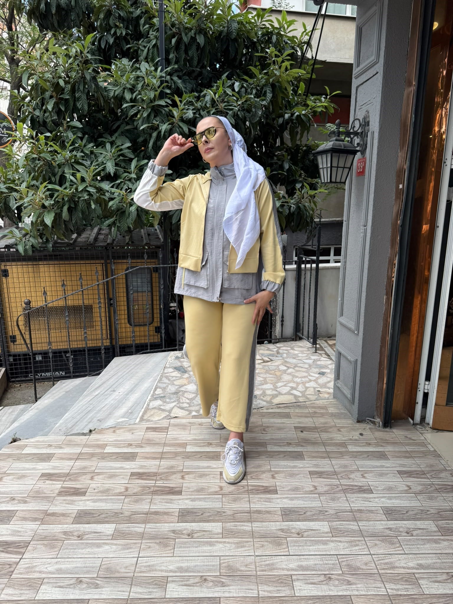 Oysh Paraşüt Hırka Detaylı Takım Sarı Gri