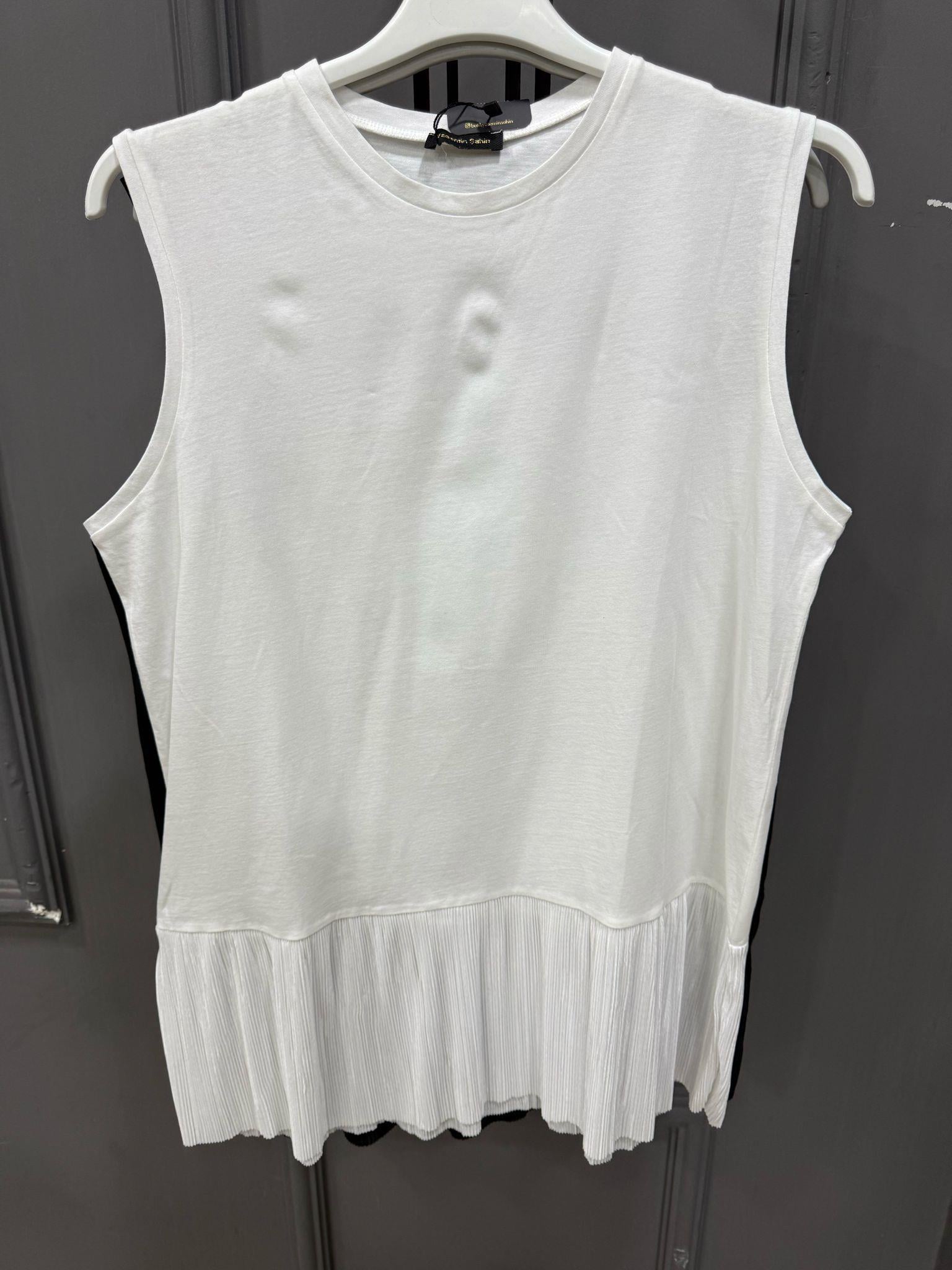 Piliseli İçlik Beyaz