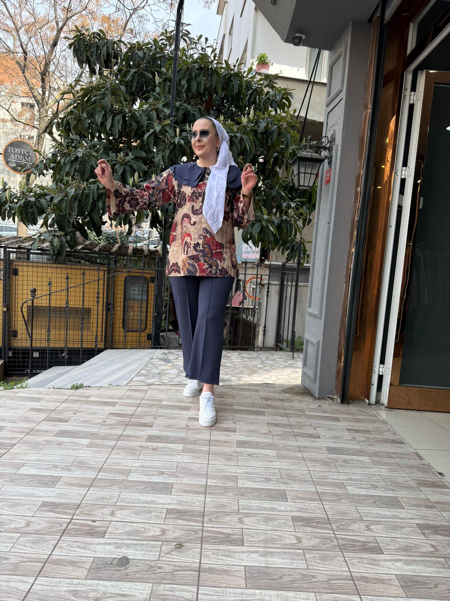 Yaprak Desen Kapitone Tunik