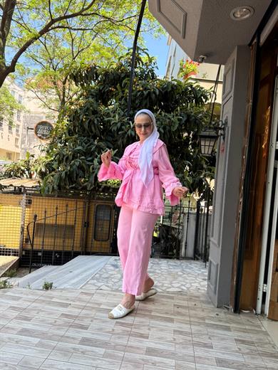 Fır Fır Detaylı Takım Pembe