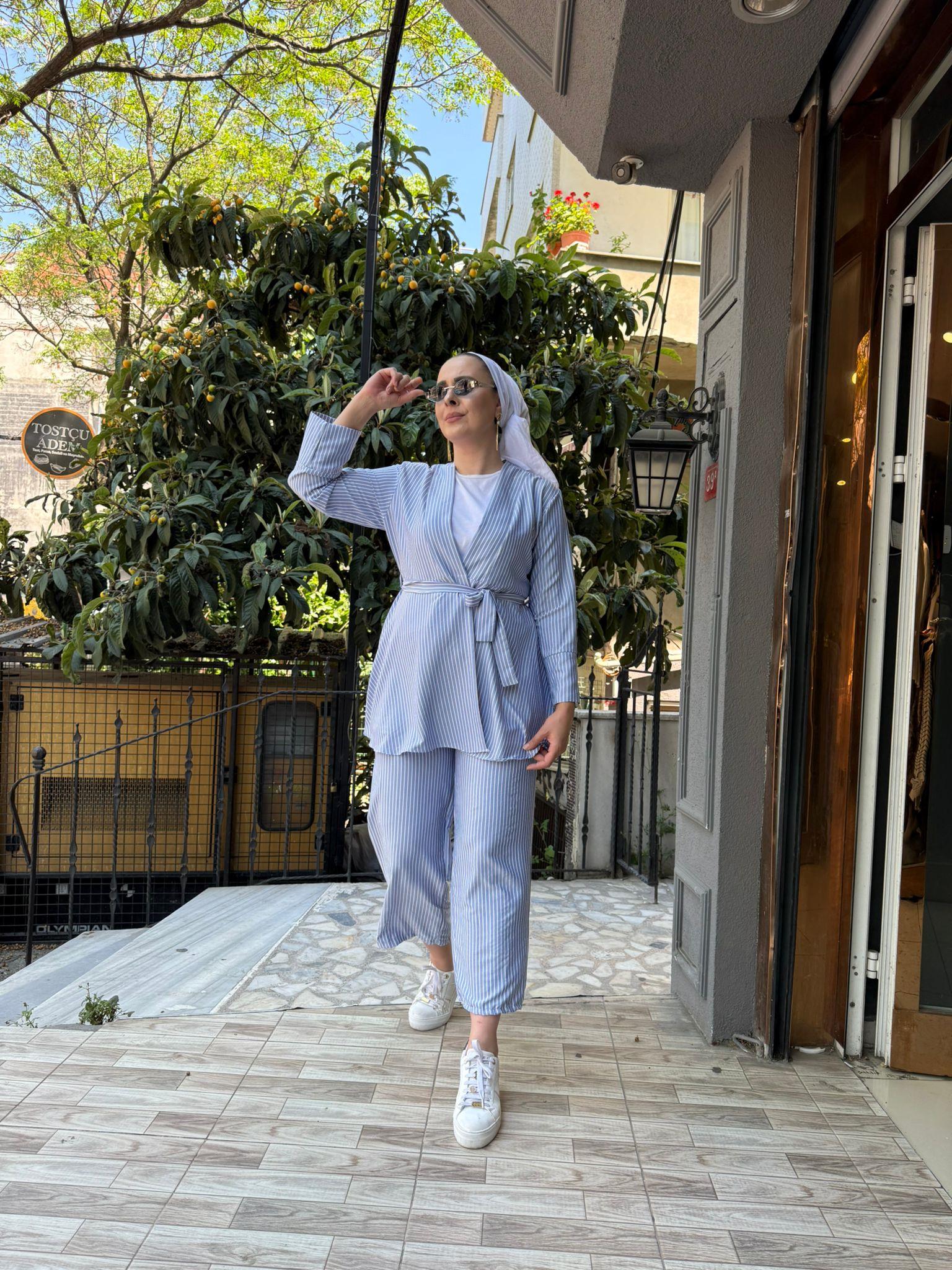 AyRobin Çizgili Takım Lacivert
