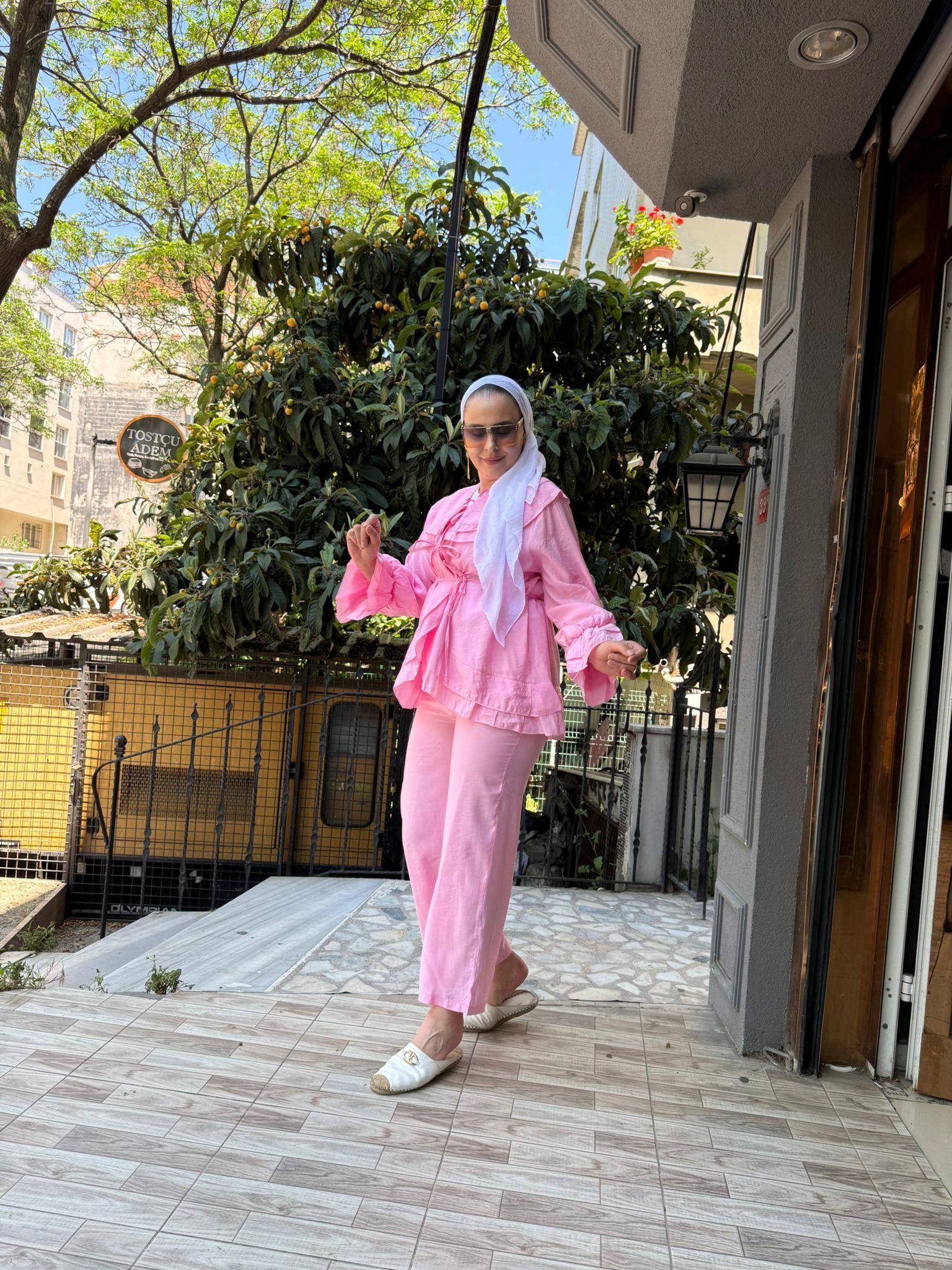 Fır Fır Detaylı Takım Pembe