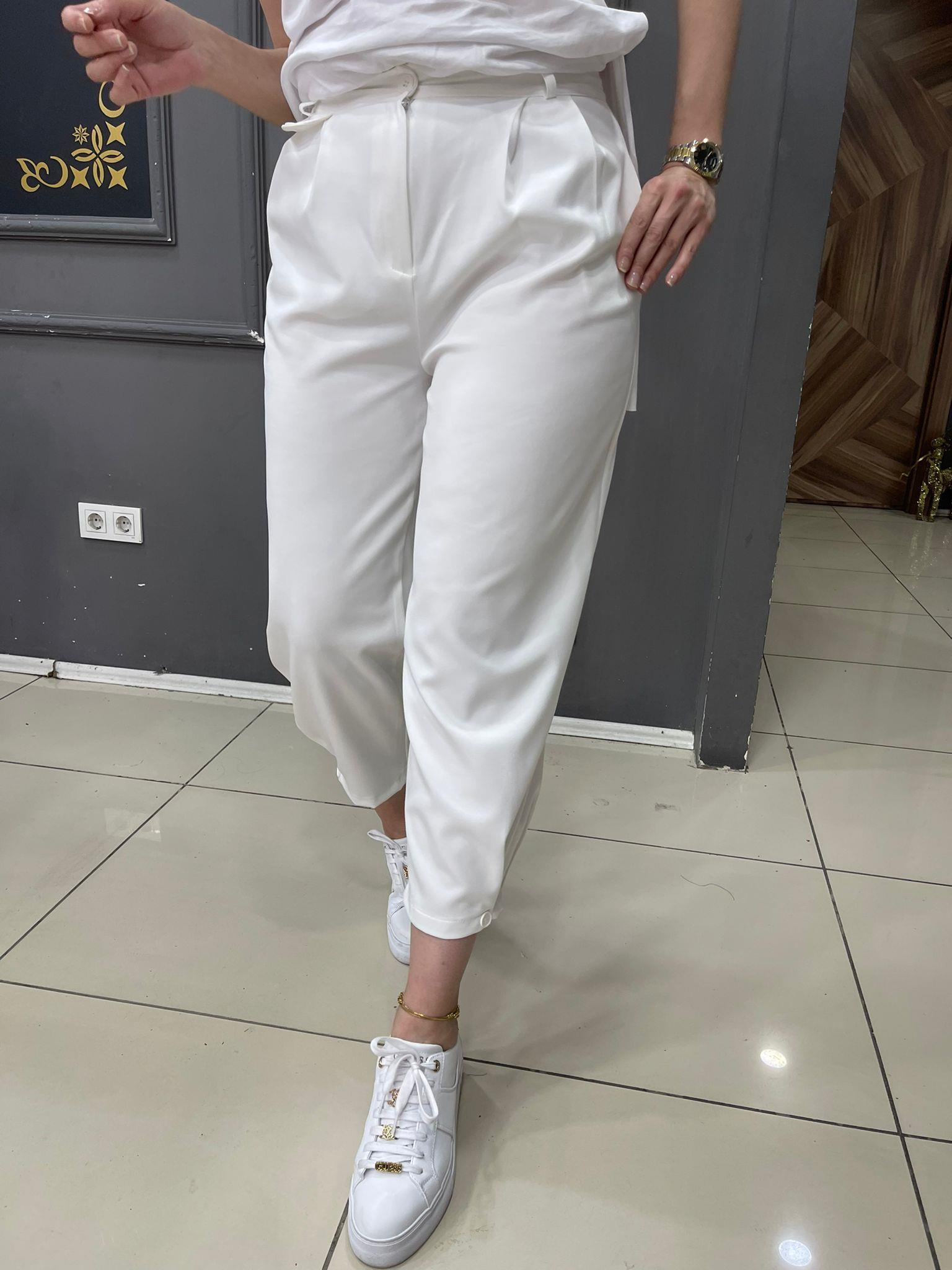 Paça Düğme Detay Şalvar Beyaz