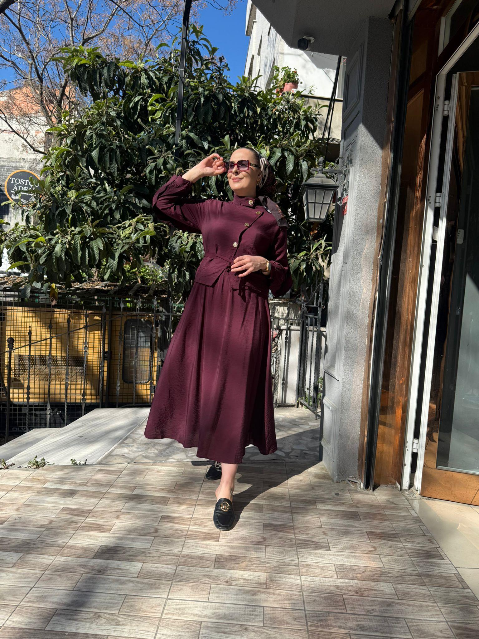 Sırt Detay Etekli Takım Bordo
