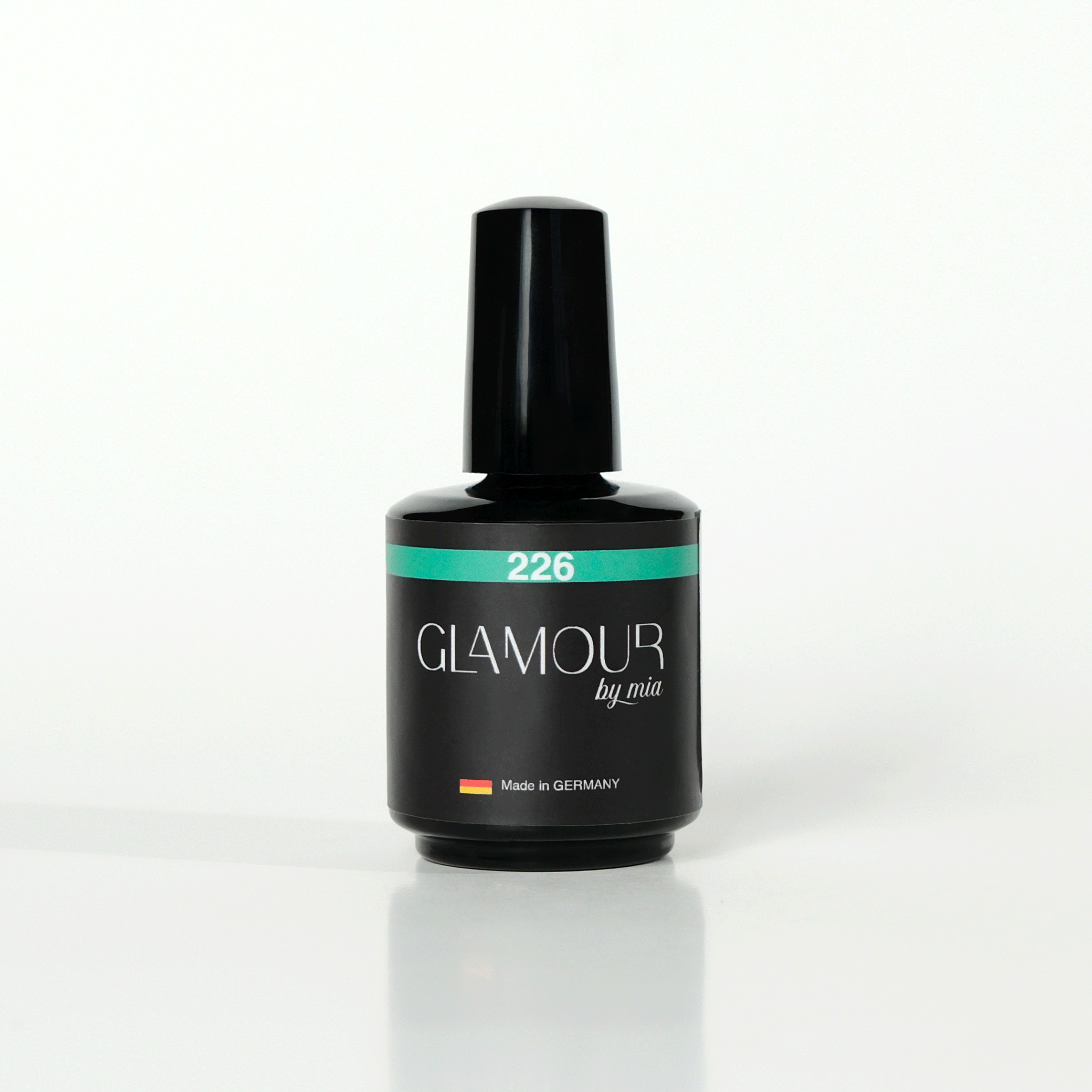 Glamour by Mia 226 Yeşil Rengi Kalıcı Oje 15 ml – HEMA Free – TPO Free