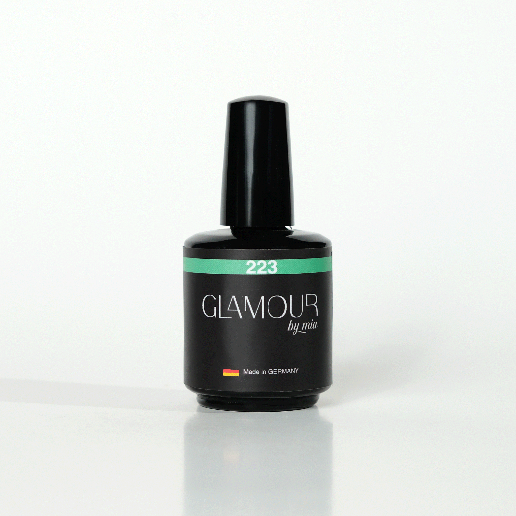 Glamour by Mia 223 Yeşil Rengi Kalıcı Oje 15 ml – HEMA Free – TPO Free