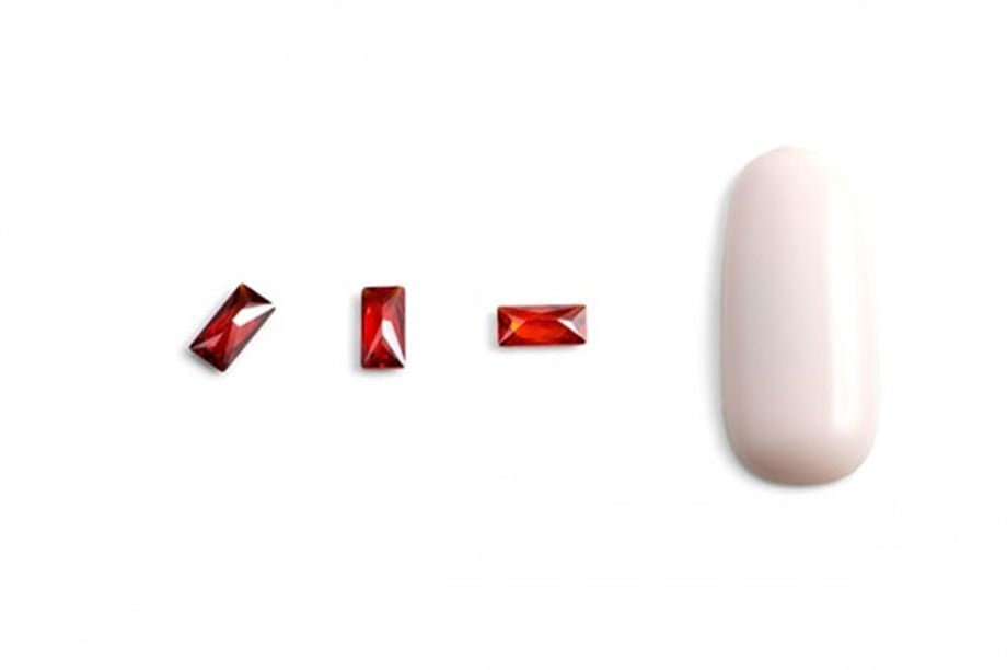 Hacimsel Kristal N2 Kırmızı Baget 10lu Paket - 3D Lüks Nail Art Taşı