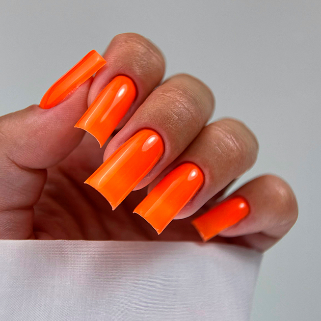 Patrisa Nail Neon Havuç Kalıcı Oje №570 – TPO Free – 8 ml