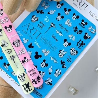 Stiker Arti 69 Mickey Minnie