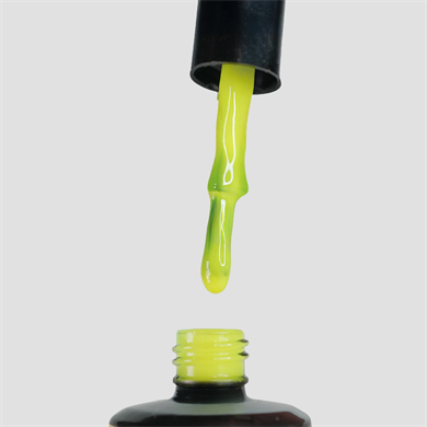 Glamour by Mia 203 Neon Yeşili Rengi Kalıcı Oje 15 ml – HEMA Free – TPO Free