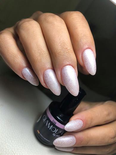 Glamour by Mia 136 Simli Açık Pembe Kalıcı Oje 15 ml – HEMA Free – TPO Free