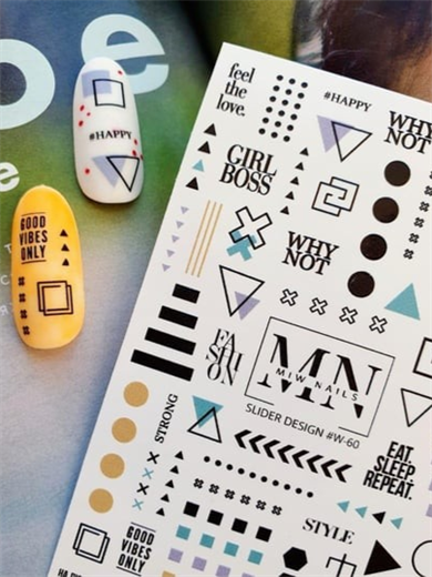 Nail Art Slider Stiker – Çiçek Suluboya W60