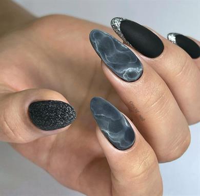 Siyah Kauçuk Baz Black Base TPO FREE  – manikür ve pedikür için 8Ml