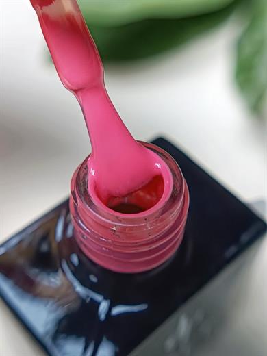 Pole professional kalıcı oje  #  321 8 ml.