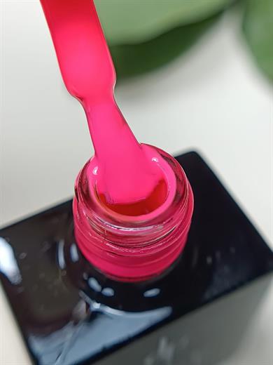 Pole professional kalıcı oje  #414 8 ml.