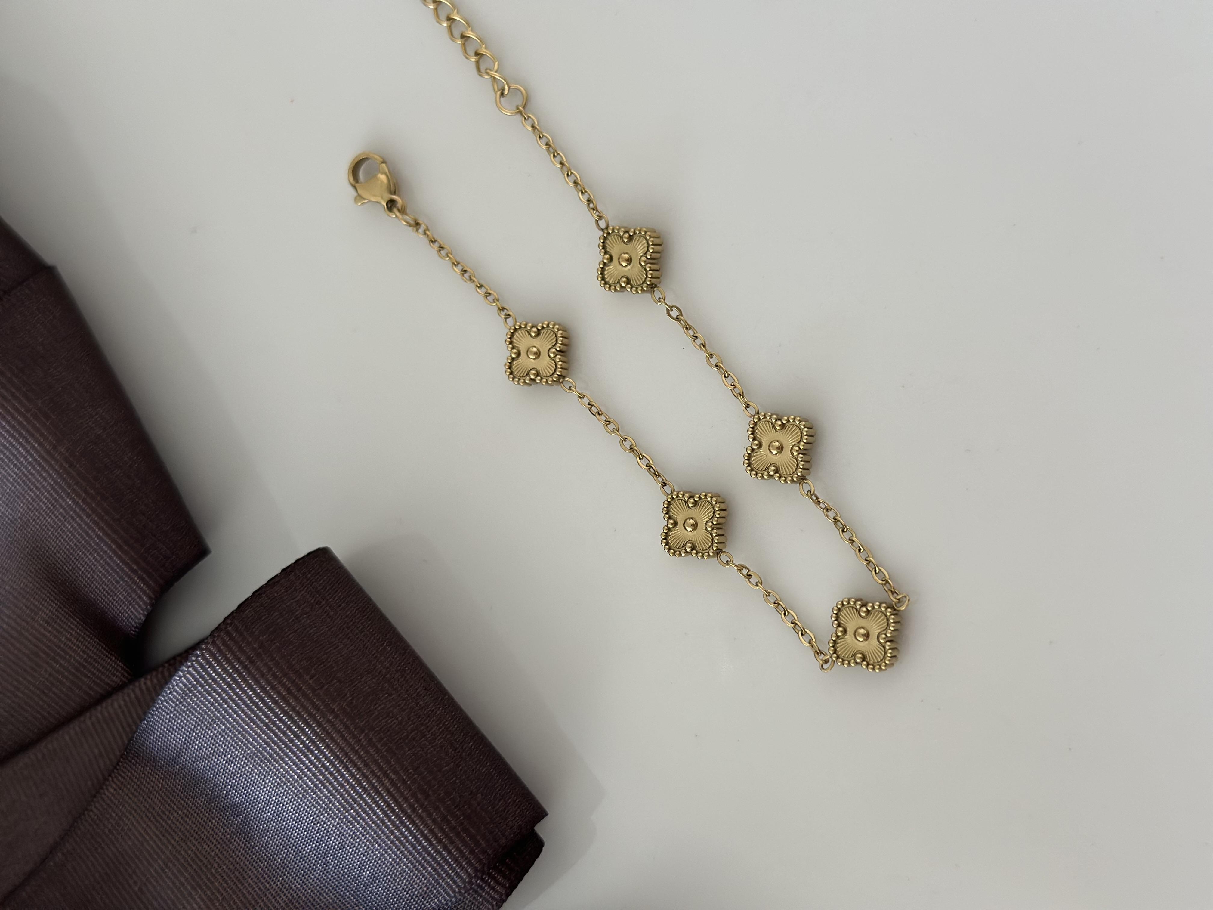 Minimal Yonca Bileklik Gold