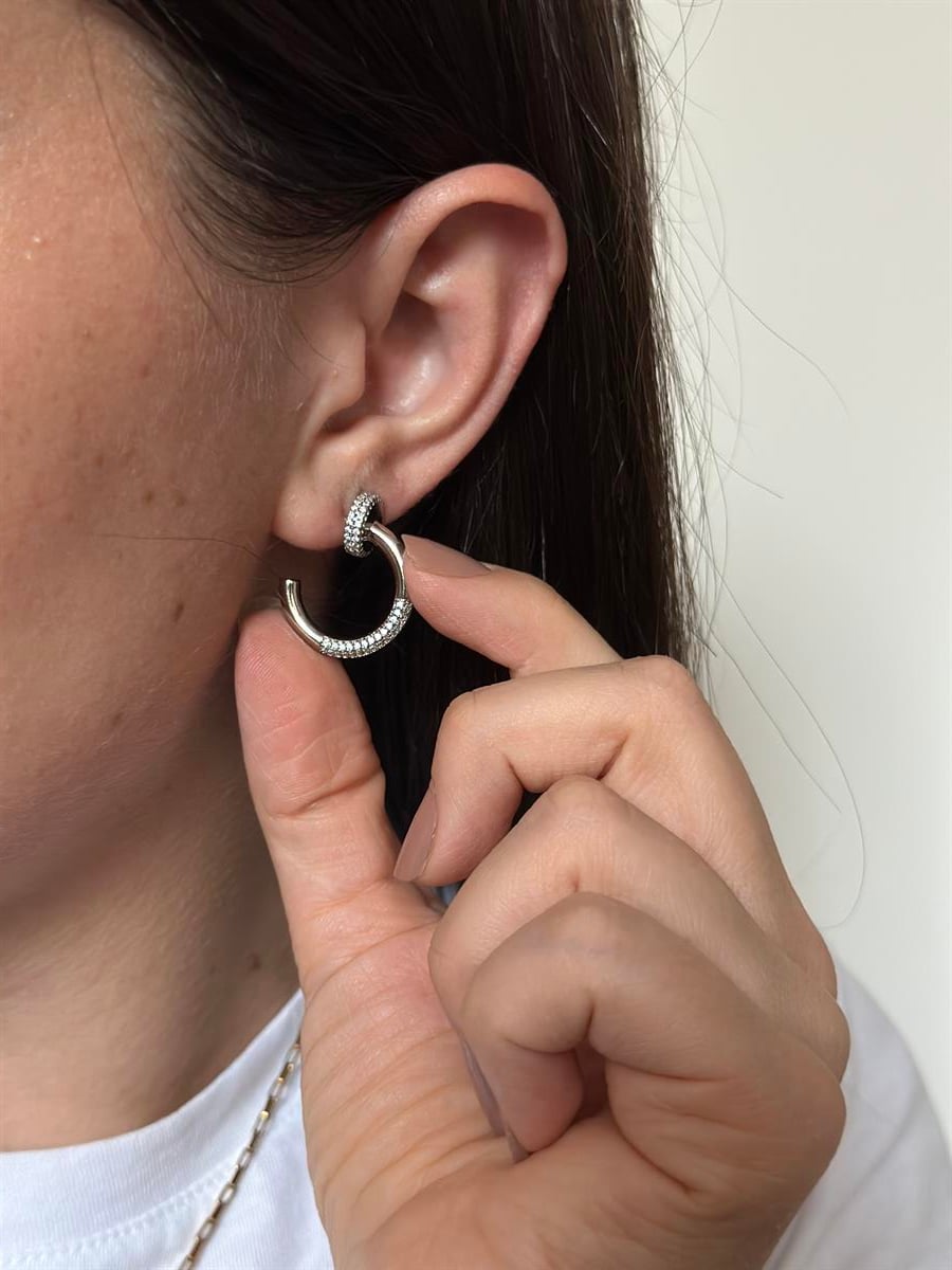 Silver Çivi Model Küpe